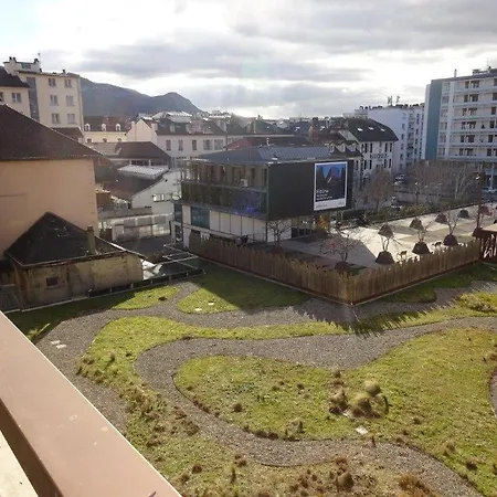 Apartamento T3 Centre & Lac, Balcon, Garage *
